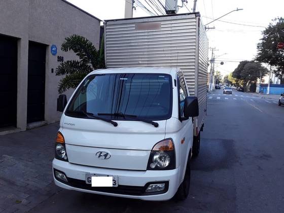 HYUNDAI HR 2.5 LONGO SEM CAÇAMBA 4X2 16V 130CV TURBO INTERCOOLER DIESEL 2P MANUAL